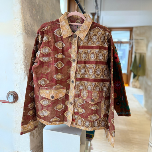Veste Katha